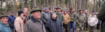 Franz Puchegger erklrt die Praxis der Naturverjngung