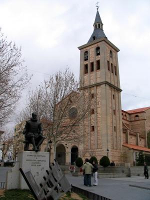 Iglesia y monumento a Cervantes