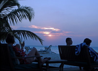  HAPPY  HOUR  AT SUNSET