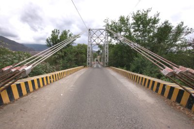 Puente Orellana, Ingreso a la Poblacion (destruido en mayo 2010)