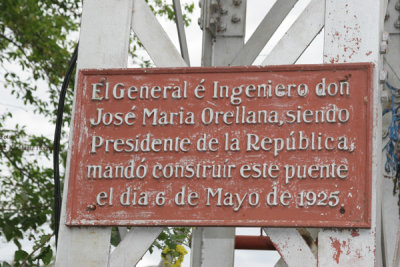 Placa Informativa del Puente Orellana Inaugurado en 1927, destruido en 2010