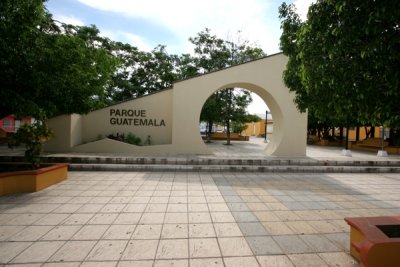 Monumento en el Parque Guatemala