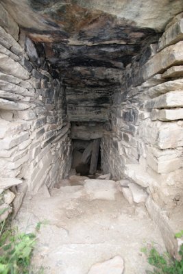 Interior de uno de los Monticulos de Guaytan
