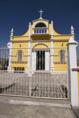 Iglesia al Sur del Poblado
