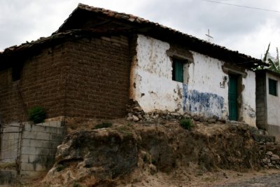 Todavia se Observan Muchas Casas de Construccion Antigua