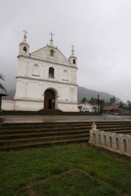 Detalle Frontal de la Iglesia Chi Ixim