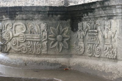 Detalle de la Decoracion de la Fuente del Parque Central