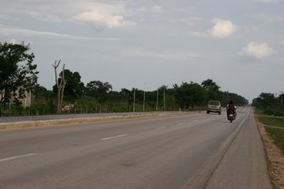 Autopista Hacia los Municipios San Andres y San Jose