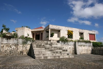Museo Arqueologico  Regional del Sudeste de Peten