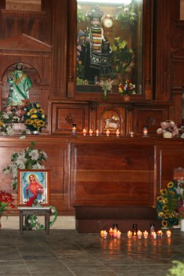 Detalle del Altar Mayor de la Iglesia Catolica