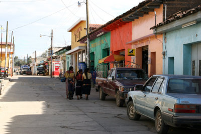 Escena Cotidiana en una de las Calles de la Cabecera