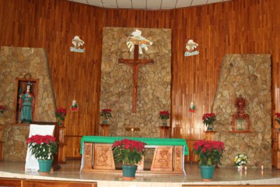 Interior de la Iglesia Catolica