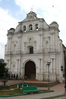 Iglesia Catolica de la Cabecera  (Una de las 7 Maravilla de Guatemala)
