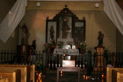 Interior de la Iglesia Catolica