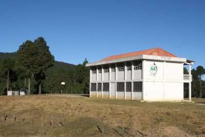 Instituto de Educacion Basica por Cooperativa