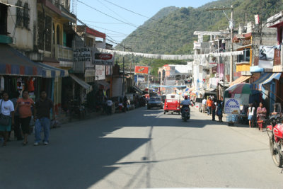 Calle Comercial de la Aldea La Mesilla