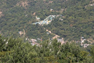 Vista Panoramica del Cementerio Local