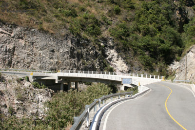 Puente Agua Caliente en la Ruta a la Cabecera
