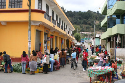 Exterior del Mercado Local
