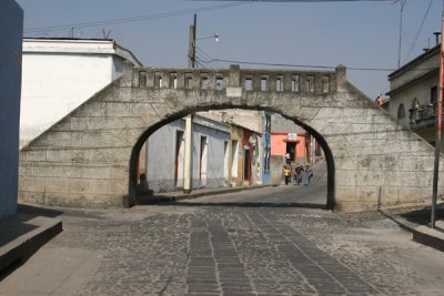 Puente de los Chocoyos (Original 1883, reconstruccion 1928)