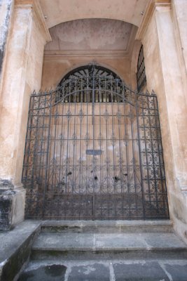 Detalle de la Puerta del Edificio del Convento