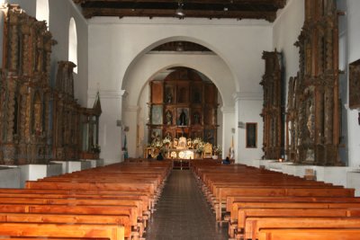Interior de la Iglesia Catolica