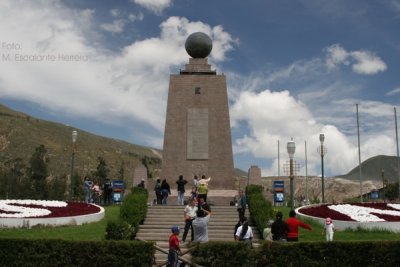 Monumento Centro del Mundo