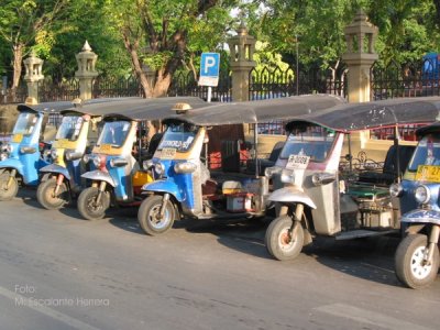 Tuc-Tuc, Transporte Tipico Tailandes