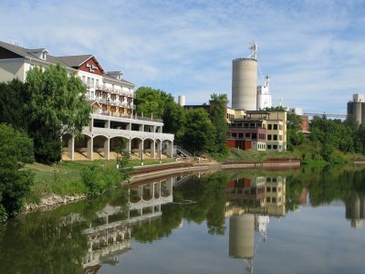 MARV HERZOG HOTEL