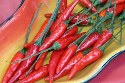 HOT CHILIS