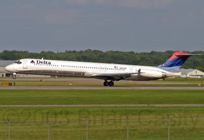 Delta Air Lines N905DE