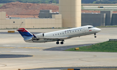 Delta Connection N828AS