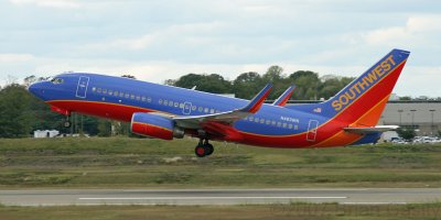 Southwest Airlines N483WN