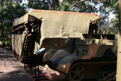 Darwin Military Museum Amtrac and Bren gun Carrier.JPG