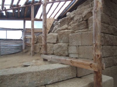 Thracian Cult Complex at Starosel 2.JPG