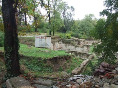 Roman Ruins at Hisarya 10.JPG