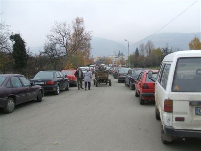 04.11.07 Zlaticia Markets 1.JPG