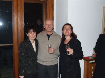 Crausie and wife and Svetlana