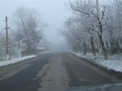 Road to Residencia after snowfall (14).JPG