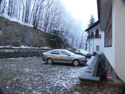 Around Residencia (1).Geoff's car