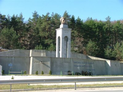 Valsil Levski monument.JPG