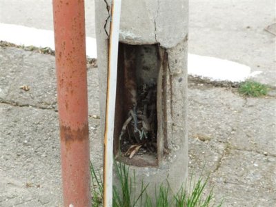 Electrical terminations at their best.JPG