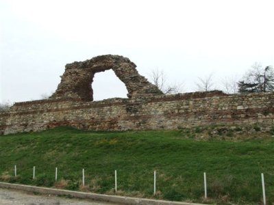 Main mineral bath ruins site (14).JPG