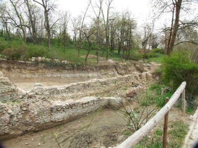 Main mineral bath ruins site (8).JPG
