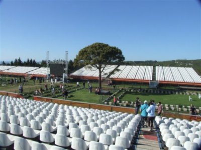 Lone Pine memorial- 2 days before the service (13).JPG