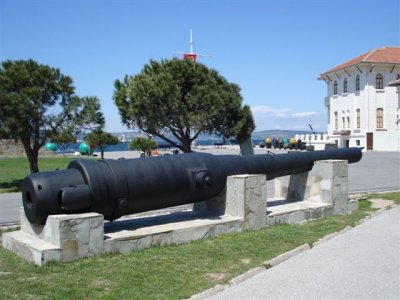 Dardanelles gun-barrel destroyed after ww1 (1).JPG