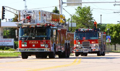 ItascaIL Two Fire Trucks 811 And 821 Rush Through Intersection 6-14-08 837 AM 1.JPG