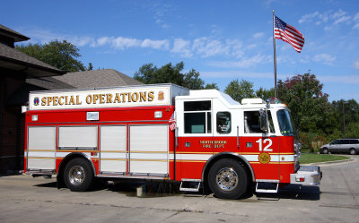 NorthbrookIL Station 12 Special Operations Truck 12 9-27-09 1102 AM.JPG