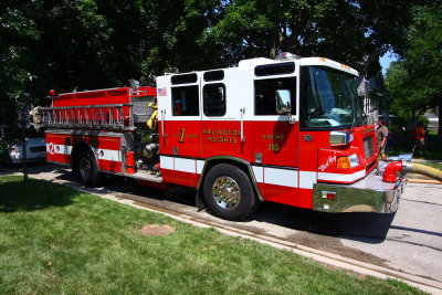 Arlington HeightsIL Engine 115 7-6-08 232 PM.JPG