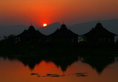Sunset at Inle